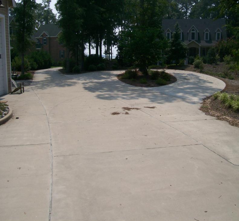 concrete circle turn around